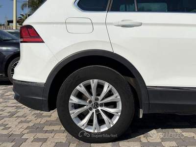 Volkswagen Tiguan Life 2.0 TDI 122CV usata Partinico