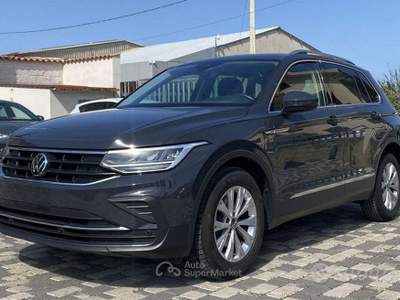 Volkswagen Tiguan Life 2.0 TDI 122 CV usata Partinico