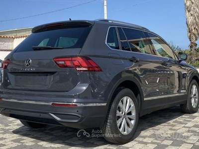 Volkswagen Tiguan Life 2.0 TDI 122 CV usata Partinico
