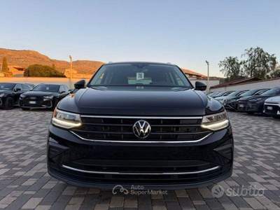 Volkswagen Tiguan Life 2.0 TDI 122 CV usata Partinico