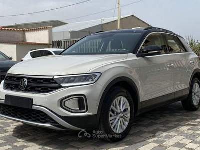 Volkswagen T-Roc Life 1.0 TSI 110 CV usata Partinico