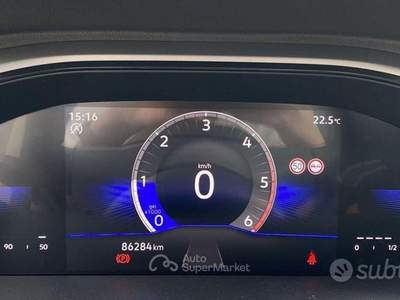 Volkswagen T-Roc Life 2.0 TDI 116 CV usata Partinico