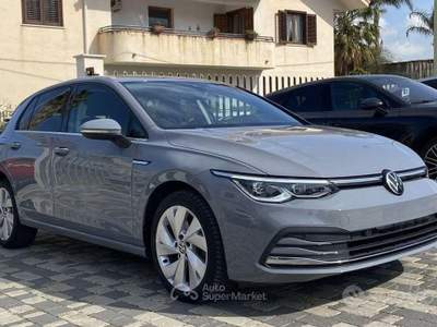 Volkswagen Golf 8 Style 2.0 TDI 150 CV DSG usata Partinico