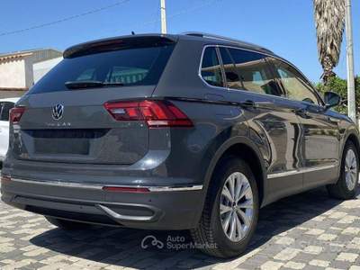 Volkswagen Tiguan Life 2.0 TDI 122CV usata Partinico