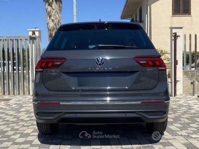 Volkswagen Tiguan Life 2.0 TDI 122CV usata Partinico