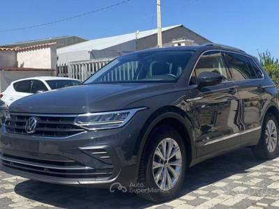 Volkswagen Tiguan Life 2.0 TDI 122CV usata Partinico