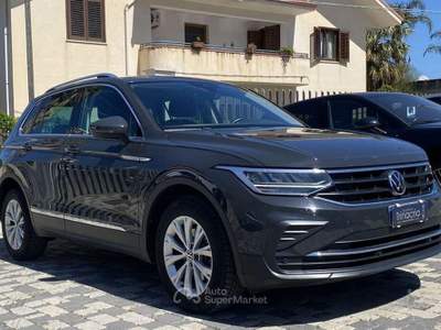 Volkswagen Tiguan Life 2.0 TDI 122CV usata Partinico