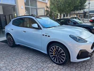 Maserati Grecale V6 530 CV AWD Trofeo usata Alseno