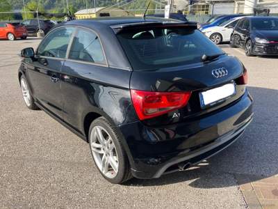 Audi A1 A1 1.6 TDI 105 CV Ambition Nero usata Scurelle