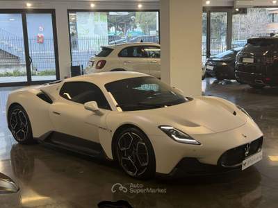 Maserati MC20 3.0 V6 630cv rwd auto Bianco usata San Benedetto del Tronto