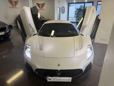 Maserati MC20 3.0 V6 630cv rwd auto Bianco usata San Benedetto del Tronto