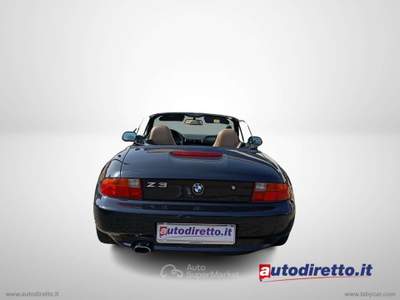 BMW Z3 Z3 1.9 16V Roadster Nero usata Bergamo