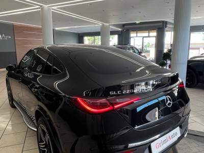 Mercedes-Benz GLC 4Matic Mild hybrid Coupé AMG Line Premium Nero usata Rosarno