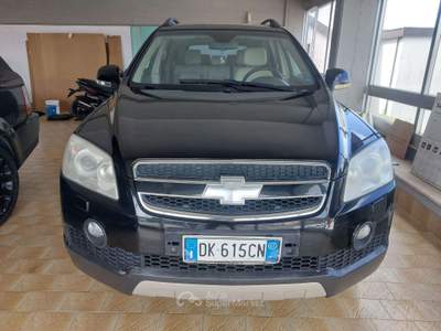 Chevrolet Captiva 2.0 VCDi SPORT 150CV Nero usata Pisa