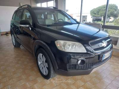 Chevrolet Captiva 2.0 VCDi SPORT 150CV Nero usata Pisa