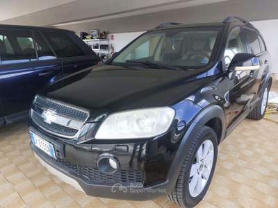 Chevrolet Captiva 2.0 VCDi SPORT 150CV Nero usata Pisa