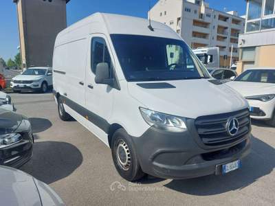 Mercedes-Benz Sprinter 2.0 cdi 315 LH2 37/35 Bianco usata Pisa
