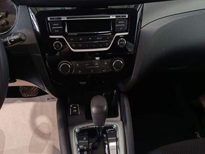 Nissan Qashqai Qashqai 1.2 DIG-T AUTOMATICA NEOPATENTATI Grigio usata Cornaredo