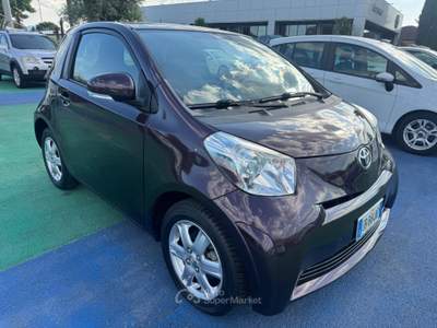 Toyota iQ GPL E AUTOMATICA Lilla usata Aquino