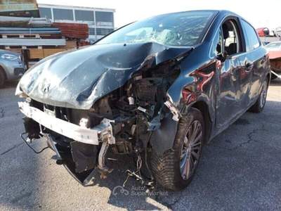 Peugeot 208 5 porte Allure Nero usata Ferrara