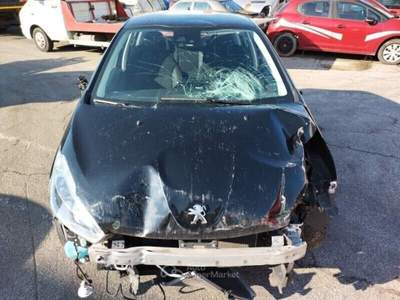 Peugeot 208 5 porte Allure Nero usata Ferrara