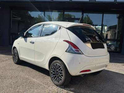 Lancia Ypsilon 1.0 FireFly GOLD *HYBRID* OTTIME CONDIZIONI! Bianco usata Torino