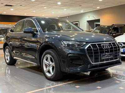 Audi Q5 Sportback 40 2.0 tdi mhev 12V Business Advanced quattro s-tronic Grigio usata Cassola