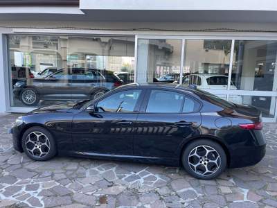 Alfa Romeo Giulia 2.2 t Super Business 160cv auto UNICO PROPRIETARIO BELLISSIMA Nero usata Cesano Maderno