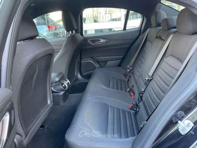 Alfa Romeo Giulia 2.2 t Super Business 160cv auto UNICO PROPRIETARIO BELLISSIMA Nero usata Cesano Maderno