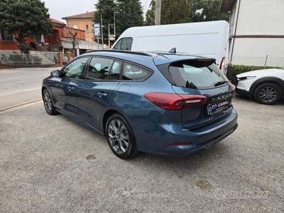 Ford Focus SW 1.0 ST-LINE EDITION 125 cv HYBRID IV usata Santarcangelo di Romagna
