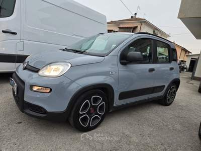 Fiat Panda CITY LIFE EDITION 1.0 70 cv HYBRID -PRO usata Santarcangelo di Romagna