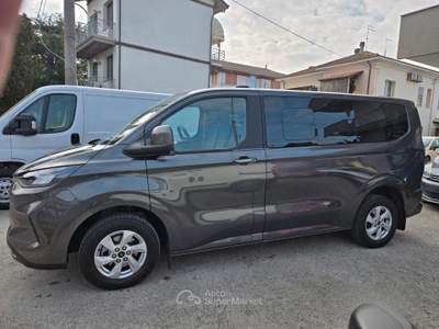 Ford Transit/Tourneo/Bus TOURNEO CUSTOM TREND SEMI NUOVO 2.0 136 cv PC usata Santarcangelo di Romagna