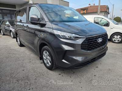 Ford Transit/Tourneo/Bus TOURNEO CUSTOM TREND SEMI NUOVO 2.0 136 cv PC usata Santarcangelo di Romagna