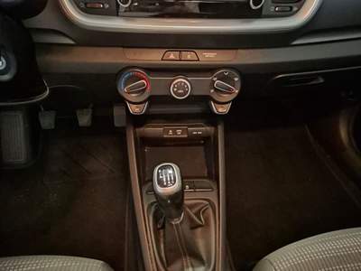 Kia Stonic 110 CV Urban Grigio usata Oleggio