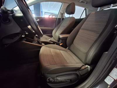 Kia Stonic 110 CV Urban Grigio usata Oleggio