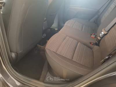 Kia Stonic 110 CV Urban Grigio usata Oleggio