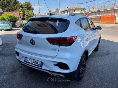 MG ZS VERSIONE 1.5 GPL LUXURY Bianco usata DUEVILLE
