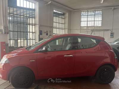 Lancia Ypsilon 1.0 firefly hybrid Silver s&s 70cv usata Moncalieri