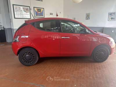 Lancia Ypsilon 1.0 firefly hybrid Silver s&s 70cv usata Moncalieri