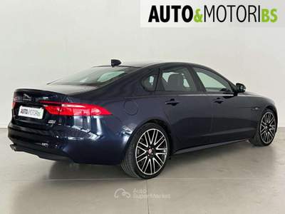 Jaguar XF 2.0 D 180 CV aut. R-Sport AWD Blu/Azzurro usata Concesio