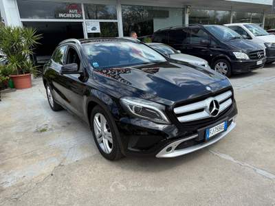 Mercedes-Benz GLA Mercedes-Benz GLA 180X156 2014 d (cdi) Premium auto Nero usata Terranuova Bracciolini