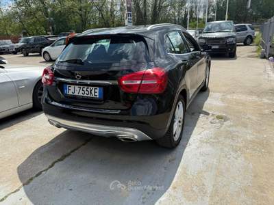 Mercedes-Benz GLA Mercedes-Benz GLA 180X156 2014 d (cdi) Premium auto Nero usata Terranuova Bracciolini