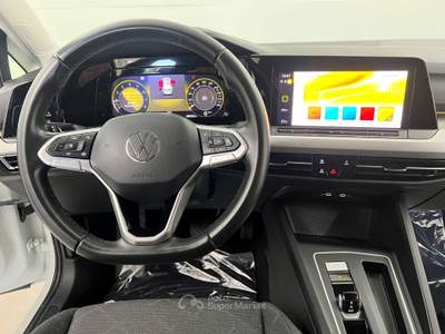 Volkswagen Golf Golf 1.0 etsi evo Life 110cv dsg Bianco usata Fucecchio