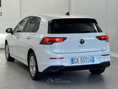 Volkswagen Golf Golf 1.0 etsi evo Life 110cv dsg Bianco usata Fucecchio