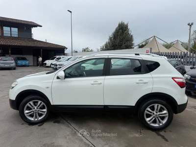 Nissan Qashqai DPF Tekna Bianco usata Qualiano