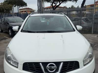 Nissan Qashqai DPF Tekna Bianco usata Qualiano