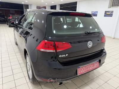 Volkswagen Golf 7 1.6 TDI 2016 full optional Nero usata Qualiano