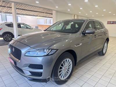 Jaguar F-Pace 2020 180 cv portfolio Bronzo usata Qualiano