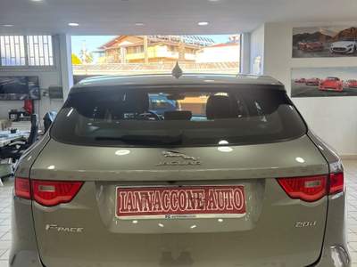 Jaguar F-Pace 2020 180 cv portfolio Bronzo usata Qualiano