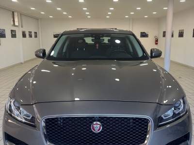 Jaguar F-Pace 2020 180 cv portfolio Bronzo usata Qualiano